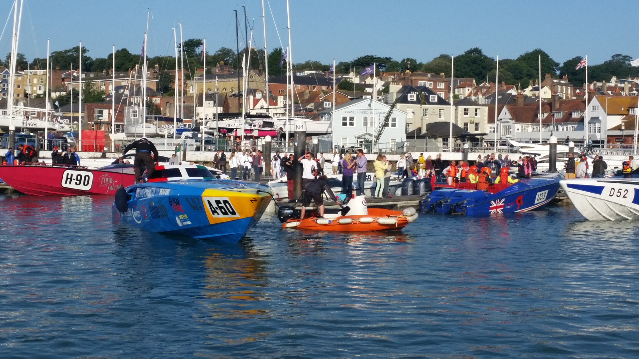 Power Boat Tow